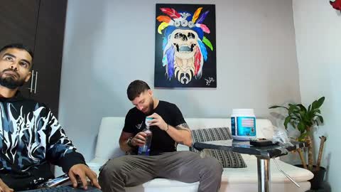 SCOTT  THEO  KAMERON  GENDERSON online show from December 2024 01:14:01 AM