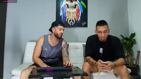 SCOTT  THEO  KAMERON  GENDERSON online show from December 2024 09:06:02 PM