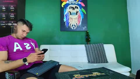 SCOTT  THEO  KAMERON  GENDERSON online show from December 2025 08:14:01 PM