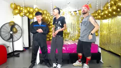 Snapshot of the_goodfellas chatting on December 2024 08:36:01 PM the goodfellas online show from December 2024 08:36:01 PM