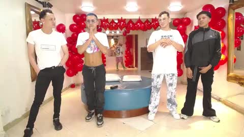 Snapshot of the_goodfellas chatting on February 2025 09:15:01 PM the goodfellas online show from February 2025 09:15:01 PM