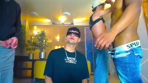 Snapshot of the_goodfellas chatting on September 2025 06:09:01 PM the goodfellas online show from September 2025 06:09:01 PM