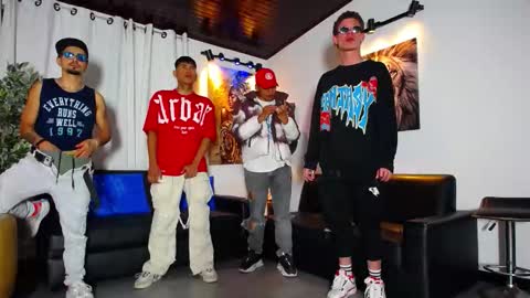 Snapshot of the_goodfellas chatting on November 2025 09:18:01 PM the goodfellas online show from November 2025 09:18:01 PM