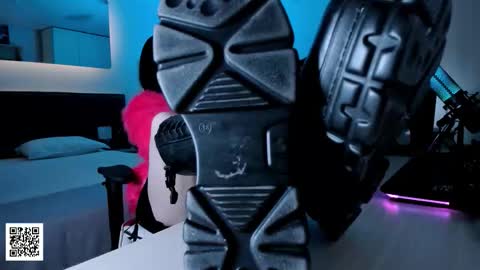 Goddess Misha online show from November 2025 09:03:01 PM