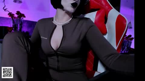 Snapshot of the_inamorata chatting on March 2026 09:42:02 PM Goddess Misha online show from March 2026 09:42:02 PM