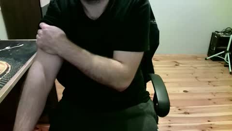 Stephan 34  Cassandra 25 online show from December 2025 06:23:01 PM