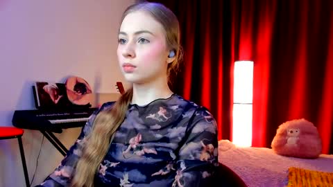 Snapshot of the_steel_magnolia_ chatting on March 2026 12:00:02 AM Ally STREAMING ON TWITCH NOW Check my Twitter for updates online show from March 2026 12:00:02 AM