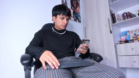 Snapshot of the_weed_guys chatting on January 2026 02:47:01 AM Danny online show from January 2026 02:47:01 AM