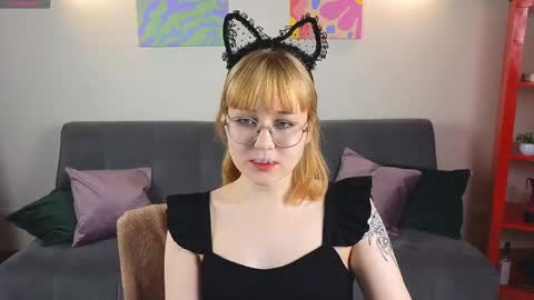 Snapshot of thea_quill chatting on April 2026 03:42:02 PM thea_quill online show from April 2026 03:42:02 PM