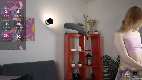 Snapshot of thea_quill chatting on April 2026 02:54:01 PM thea_quill online show from April 2026 02:54:01 PM