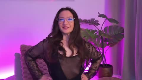 Snapshot of theamalekoo chatting on April 2026 08:26:01 AM theamalekoo online show from April 2026 08:26:01 AM