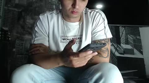 Snapshot of theangelmiguel chatting on December 2024 08:41:01 AM Miguel Angel online show from December 2024 08:41:01 AM