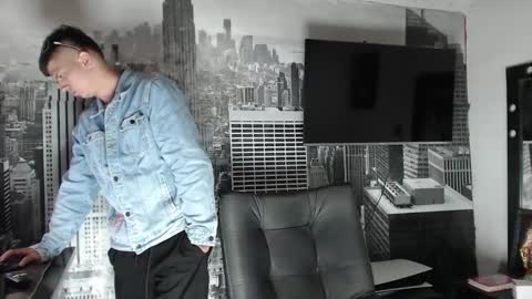 Snapshot of theangelmiguel chatting on January 2025 02:49:02 AM Miguel Angel online show from January 2025 02:49:02 AM
