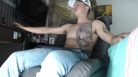 Snapshot of theangelmiguel chatting on January 2025 06:24:02 AM Miguel Angel online show from January 2025 06:24:02 AM