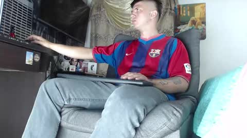 Snapshot of theangelmiguel chatting on January 2025 03:59:01 AM Miguel Angel online show from January 2025 03:59:01 AM