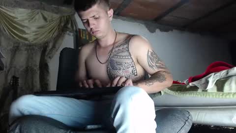Snapshot of theangelmiguel chatting on February 2025 05:01:01 AM Miguel Angel online show from February 2025 05:01:01 AM