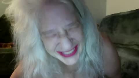 Snapshot of thearcticmilf chatting on May 2026 12:22:02 PM The Arctic Milf online show from May 2026 12:22:02 PM