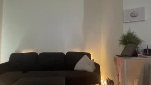 Snapshot of thebabybvip chatting on March 2026 09:09:02 PM Girl Next Door online show from March 2026 09:09:02 PM