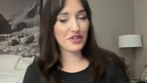 Snapshot of thebabybvip chatting on April 2026 01:03:01 AM Girl Next Door online show from April 2026 01:03:01 AM