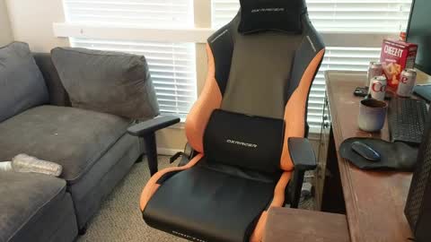 Snapshot of theballboy chatting on April 2026 05:39:01 PM theballboy online show from April 2026 05:39:01 PM