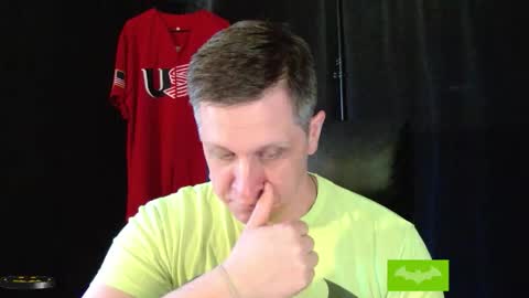 Snapshot of thebatandthecat10 chatting on March 2026 06:58:01 PM ISABELLA or MATT online show from March 2026 06:58:01 PM