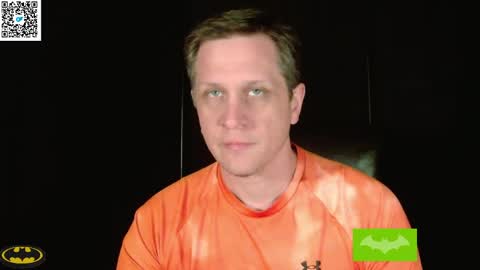 Snapshot of thebatandthecat10 chatting on April 2026 02:14:01 AM ISABELLA or MATT online show from April 2026 02:14:01 AM