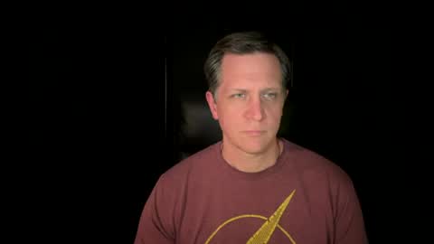 Snapshot of thebatandthecat10 chatting on July 2026 06:15:02 PM ISABELLA or MATT online show from July 2026 06:15:02 PM