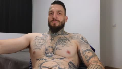 Snapshot of thebestmuscles chatting on December 2024 10:01:02 AM John online show from December 2024 10:01:02 AM