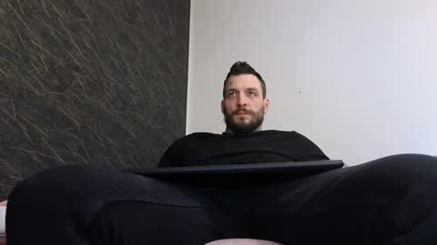 Snapshot of thebestmuscles chatting on February 2025 07:09:01 PM John online show from February 2025 07:09:01 PM