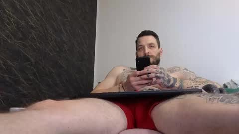 Snapshot of thebestmuscles chatting on March 2025 06:11:01 PM John online show from March 2025 06:11:01 PM