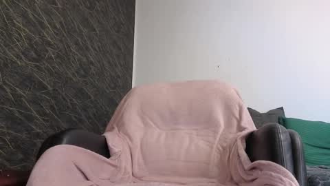 Snapshot of thebestmuscles chatting on March 2025 04:30:02 PM John online show from March 2025 04:30:02 PM