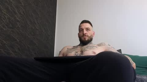 Snapshot of thebestmuscles chatting on March 2025 02:23:02 PM John online show from March 2025 02:23:02 PM