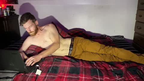 Snapshot of thecarrguyy chatting on January 2025 04:39:02 AM Thatcarrguyy online show from January 2025 04:39:02 AM