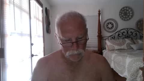 Snapshot of thecooltool_1 chatting on May 2026 05:31:02 PM thecooltool_1 online show from May 2026 05:31:02 PM