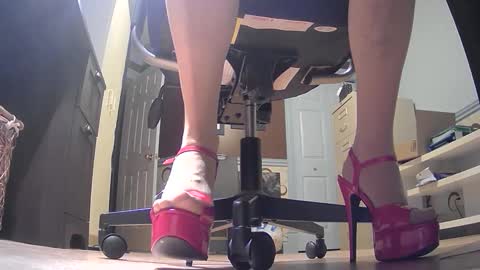 Snapshot of thecowboy_74 chatting on November 2025 03:45:02 AM thecowboy_74 online show from November 2025 03:45:02 AM