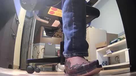 Snapshot of thecowboy_74 chatting on November 2025 03:50:01 AM thecowboy_74 online show from November 2025 03:50:01 AM