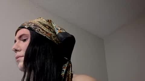 Snapshot of thedolllee25 chatting on February 2026 10:44:02 AM thedolllee25 online show from February 2026 10:44:02 AM