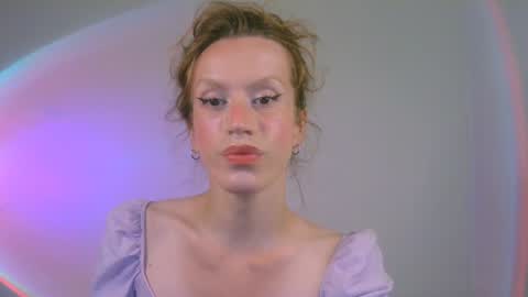 Yolanda online show from December 2024 03:00:02 PM