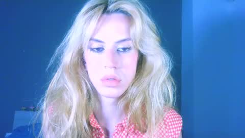 Yolanda online show from April 2026 01:09:02 PM