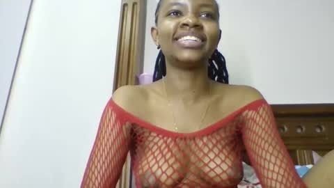 Snapshot of theequinn chatting on October 2025 08:22:01 AM theequinn online show from October 2025 08:22:01 AM