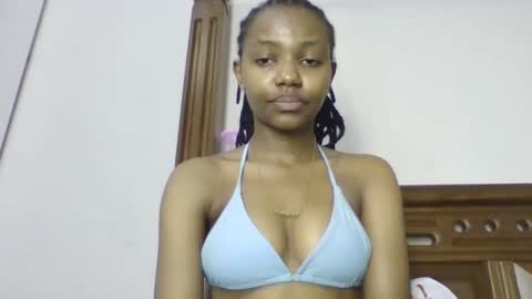 Snapshot of theequinn chatting on October 2025 07:11:01 AM theequinn online show from October 2025 07:11:01 AM