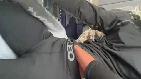 Snapshot of theeshooterr chatting on January 2025 01:41:01 PM theeshooterr online show from January 2025 01:41:01 PM