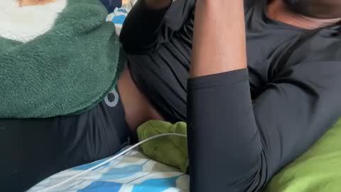 Snapshot of theeshooterr chatting on February 2025 07:19:02 PM theeshooterr online show from February 2025 07:19:02 PM