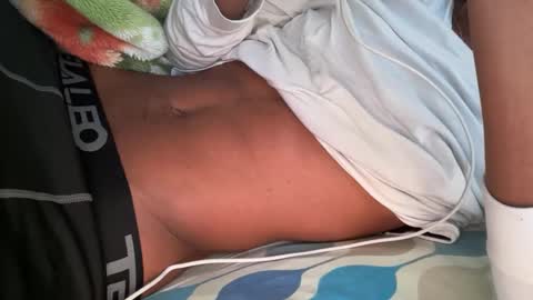 Snapshot of theeshooterr chatting on March 2025 01:10:02 PM theeshooterr online show from March 2025 01:10:02 PM