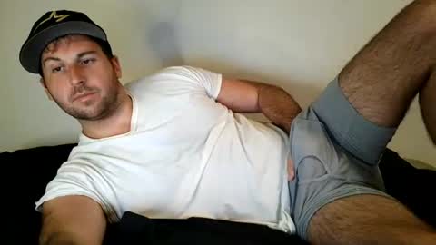 Snapshot of theetwohander chatting on June 2026 04:28:01 AM Theetwohander online show from June 2026 04:28:01 AM