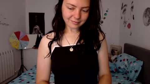 Snapshot of thefarmergirl chatting on June 2026 05:12:01 AM TheFarmergirl online show from June 2026 05:12:01 AM