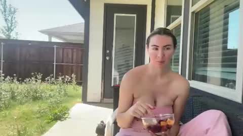 Alyssa Rhoades online show from March 2026 08:03:01 PM