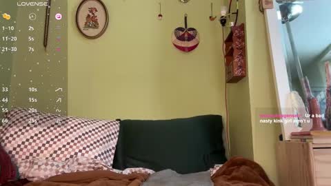 Snapshot of thefoxglovefairy chatting on January 2025 04:14:02 PM Fae online show from January 2025 04:14:02 PM