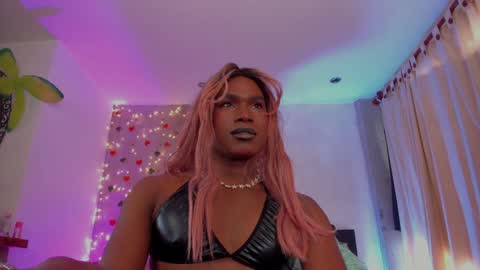 Goldie online show from January 2025 10:23:01 PM