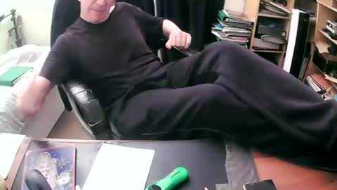 Snapshot of thegoodteacher54 chatting on May 2026 04:02:01 PM paul online show from May 2026 04:02:01 PM